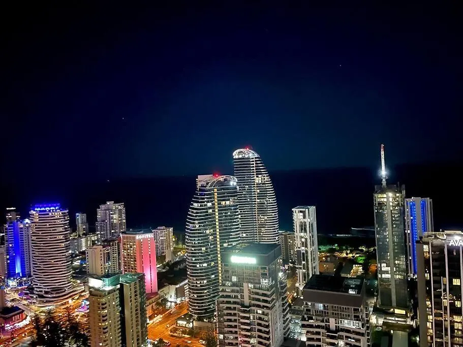 Brand New Luxury Oceanview 2Beds Apt 40F Gold Coast
